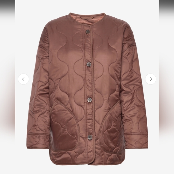 NWT Abercrombie Oversized Quilted Brown Puffer Button Up Jacket Size Medium - Picture 7 of 9
